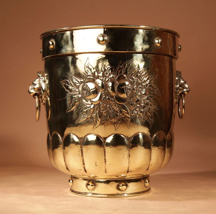  Large brass planter / log bin / peat bin from Dinanderie.