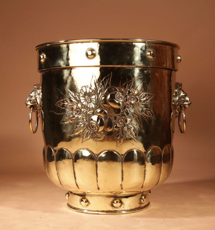  Large brass planter / log bin / peat bin from Dinanderie.