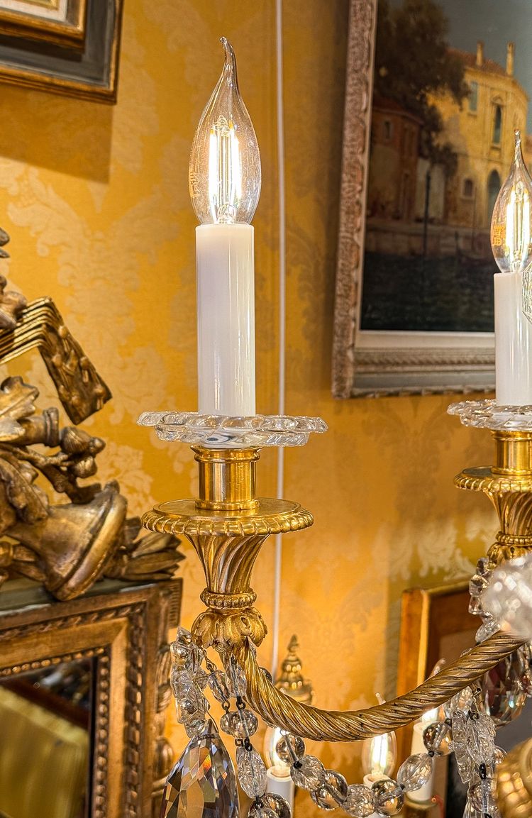 Louis XVI Style, Marie-Antoinette Chandelier in Gilt Bronze with Baccarat signed Crystal Decor
