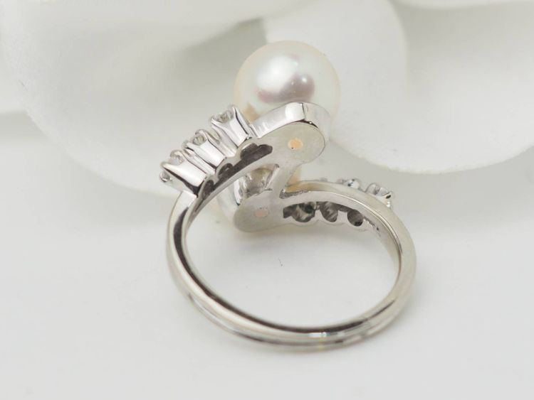 Ring Toi et Moi aus Weißgold, Zuchtperlen und Diamanten
