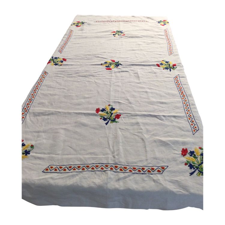 Nappe en lin brodée 