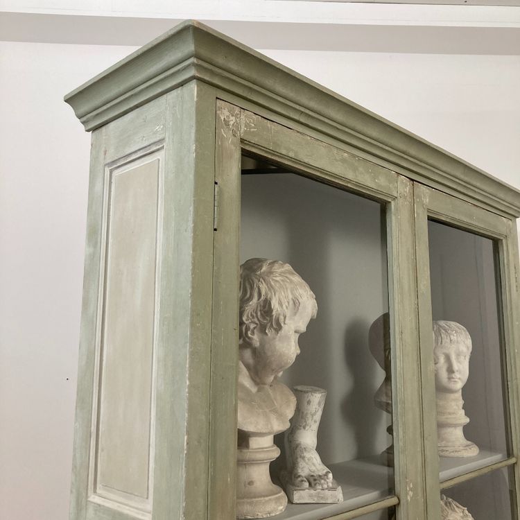 Bibliothek Vitrine mit Holztäfelung XIX