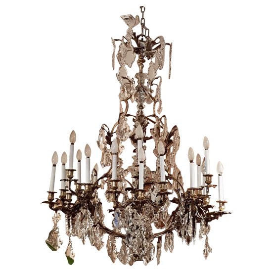 Lustre En Bronze Doré Et Cristal Taillé, Milieu XIXe Siècle