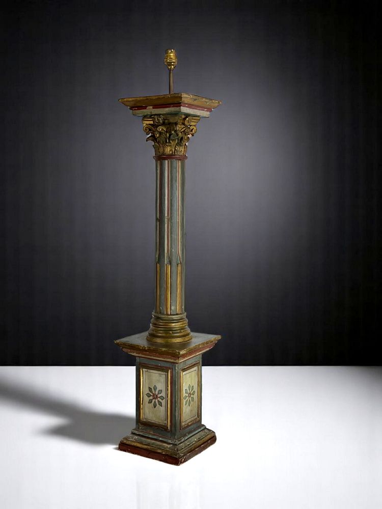 18th CENTURY ITALIAN FLORENTINE POLYCHROME WOOD PIEDESTAL TRANSFORMED INTO LAMP 96 CM