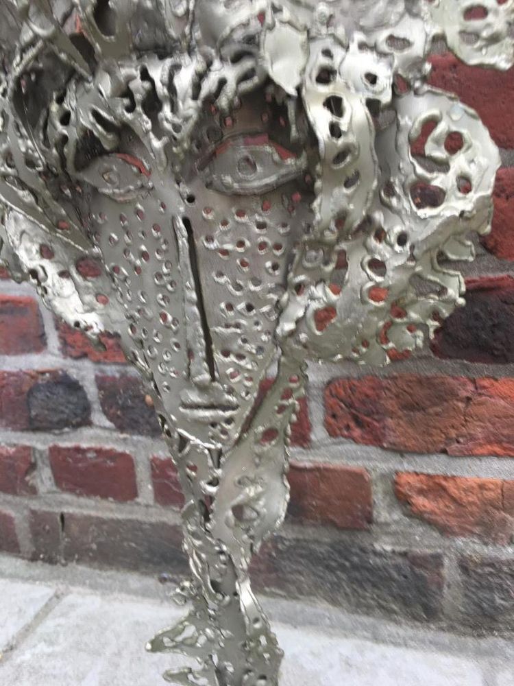 Krister, lampada/scultura brutalista in metallo 1970 circa, firmata