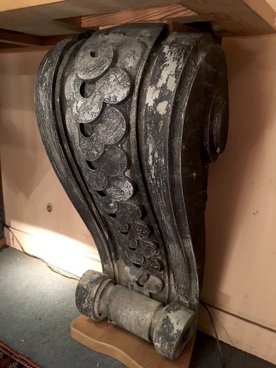 Console Contemporaine Composée D’éléments Haussmaniens XIXe