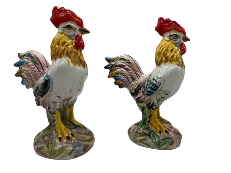 Pair of Polychrome Earthenware Roosters - Manufacture de Bassano - XXth century