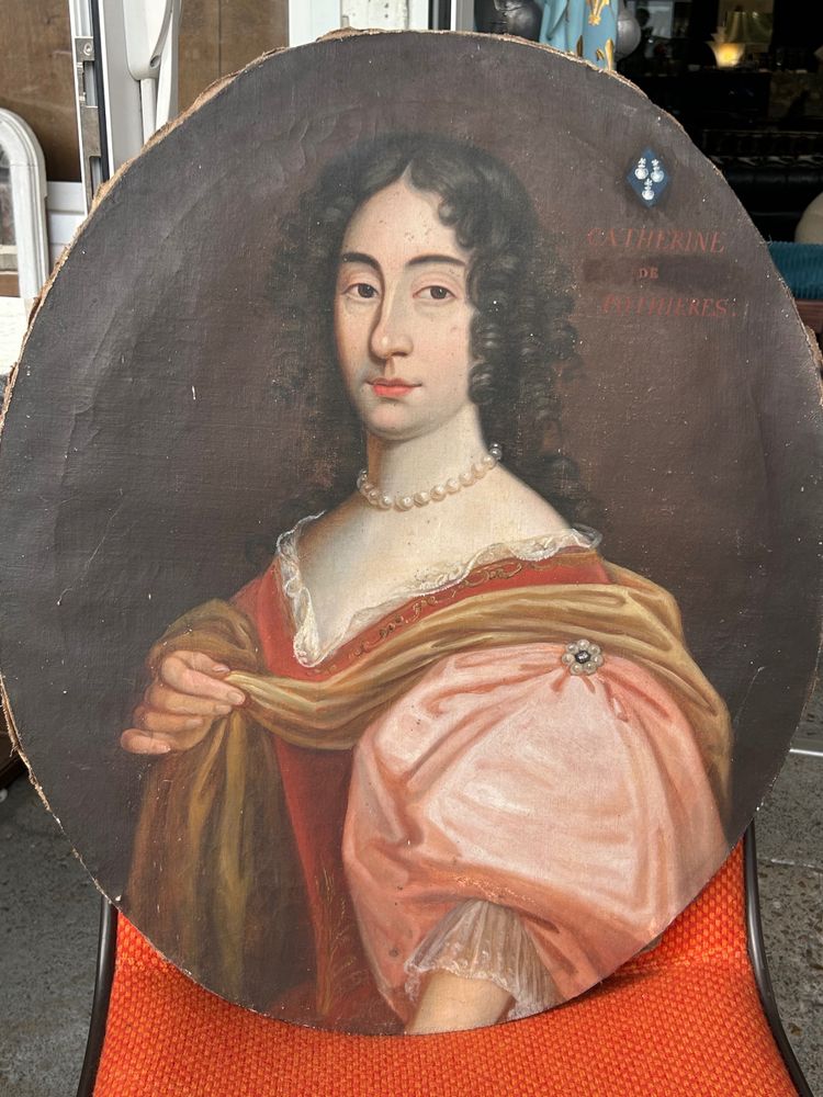 Ovales Frauenporträt aus dem 18. Jahrhundert Catherine De Pothieres Öl auf Leinwand H 73 Cm
