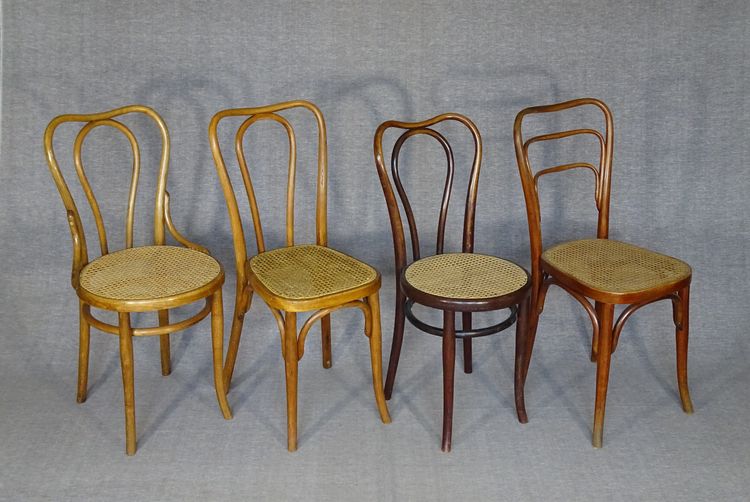Set of 4 Bistrot 3/4 chairs from 1910 with cane seats Thonet / Kohn