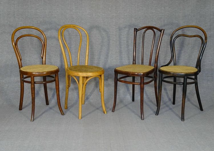 Set of 4 Bistrot 1/2 chairs from 1910 with cane seats Thonet / Horgen