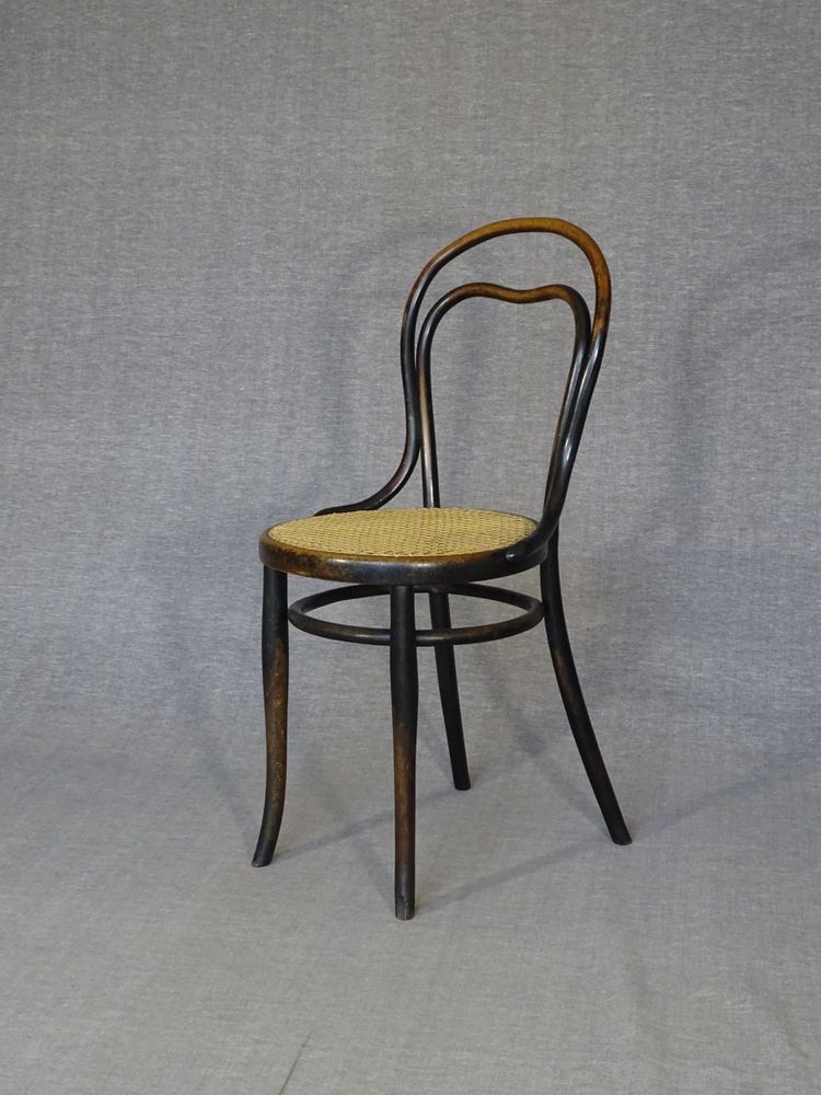 Set of 4 Bistrot 1/2 chairs from 1910 with cane seats Thonet / Horgen