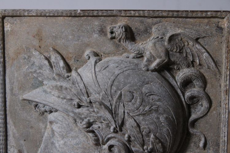 Rilievo in metallo, busto del guerriero Scipione, XX secolo