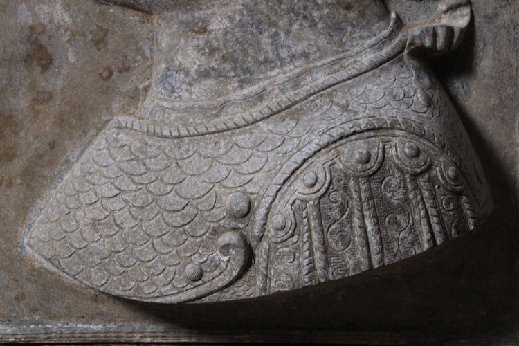 Rilievo in metallo, busto del guerriero Scipione, XX secolo
