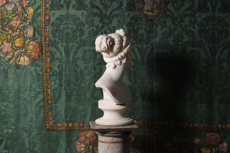 Venere italica, busto in marmo di Casanova, 1850 circa.