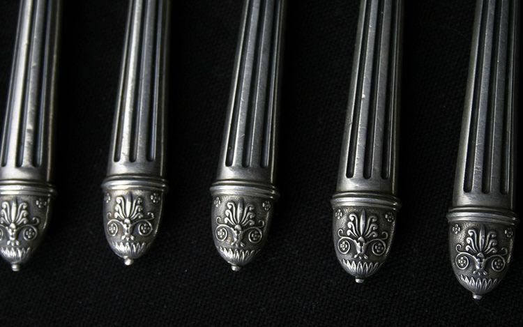 12 dessert knives thicket solid silver