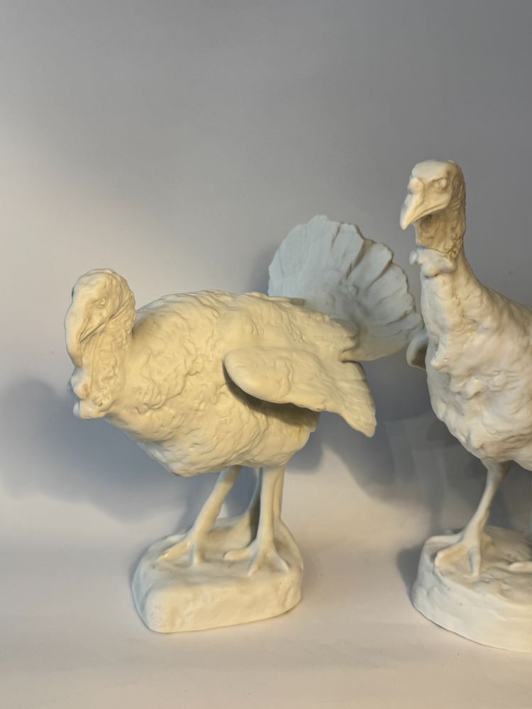 Couple of turkeys in porcelain bisque - Mariano Benlliure - Santa Clara de Vigo
