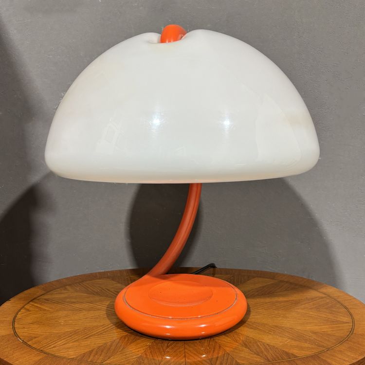 Iconic "Serpente" table lamp by Martinelli Luce from the 70s
