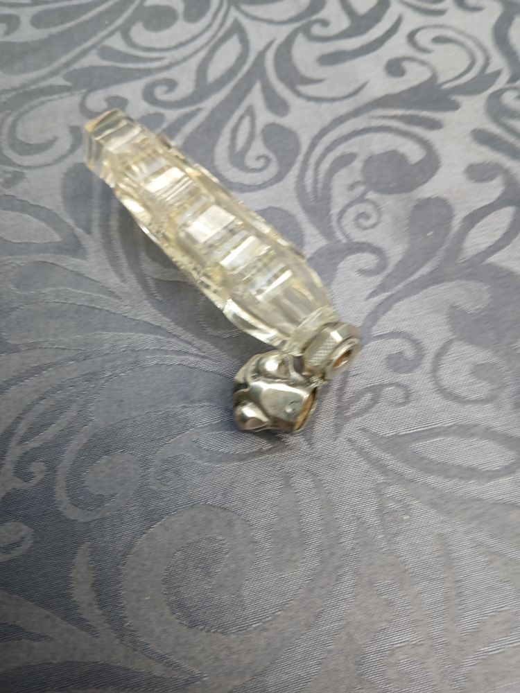 salt or perfume bottle.