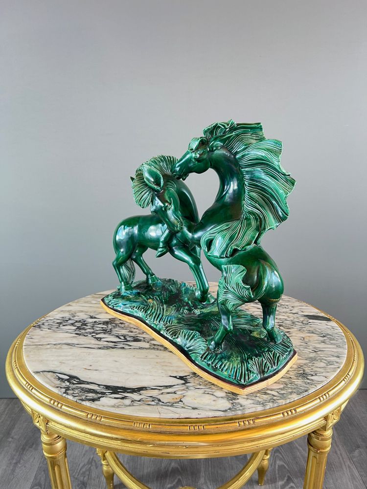 Scultura in ceramica smaltata, due cavalli, firmata R. Prunet, XX secolo