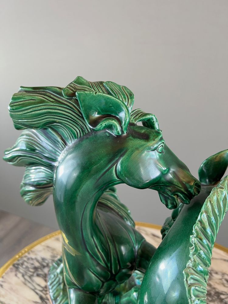 Scultura in ceramica smaltata, due cavalli, firmata R. Prunet, XX secolo