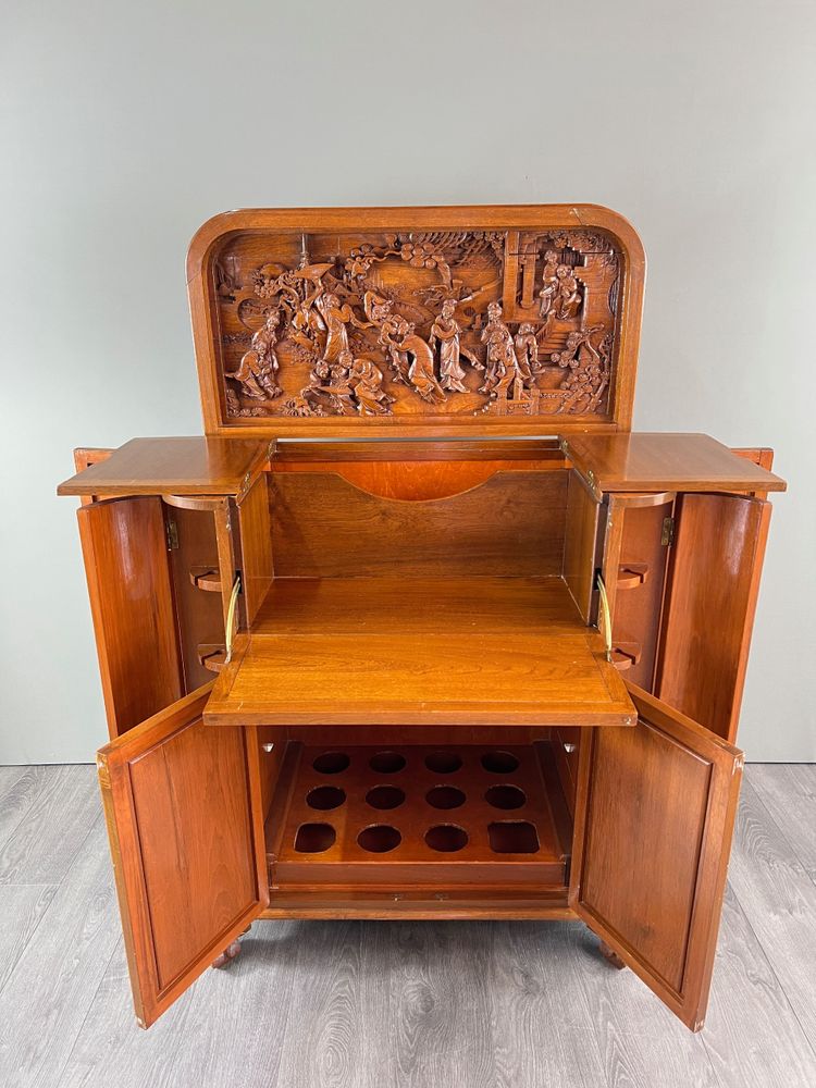 Meuble Bar Asiatique En Bois Sculpté , Début XXe Siècle