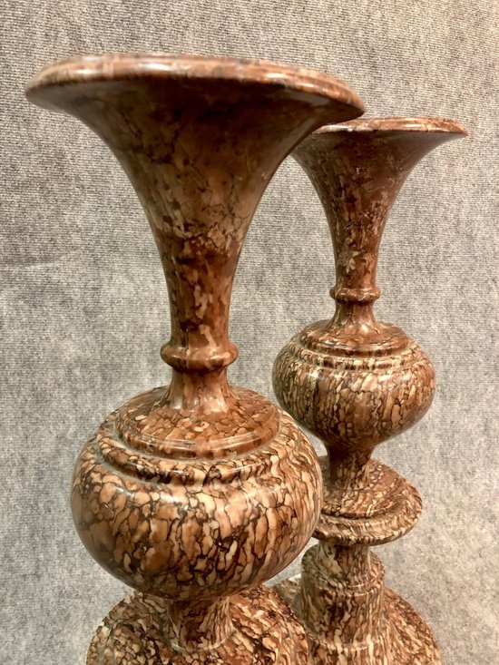 Vases en marbre, XIXe siècle