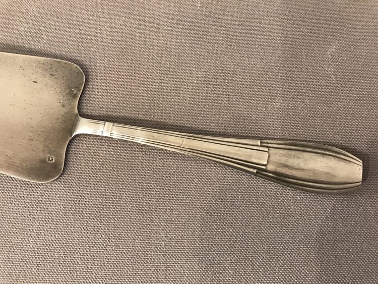 Silver-plated cake server circa 1930