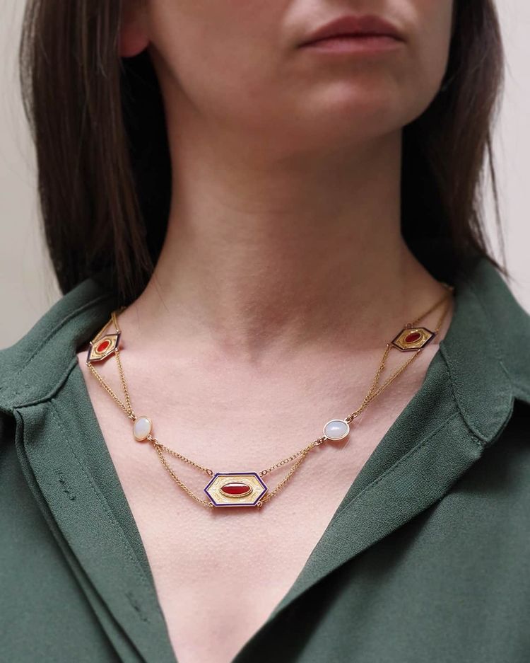 Collier draperie Premier Empire en or 18k, Collier ancien vers 1810, or émail, Bijou Ancien