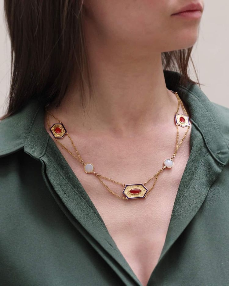Collier draperie Premier Empire en or 18k, Collier ancien vers 1810, or émail, Bijou Ancien