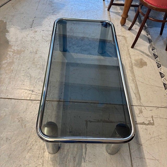 Smoking coffee table 1970s chrome and smoked glass - model Sesann Frattini for Cassina .mis120 x 60 x 3