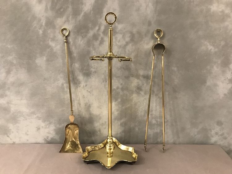 Antique brass mantelpiece from the 19th century Charles X period