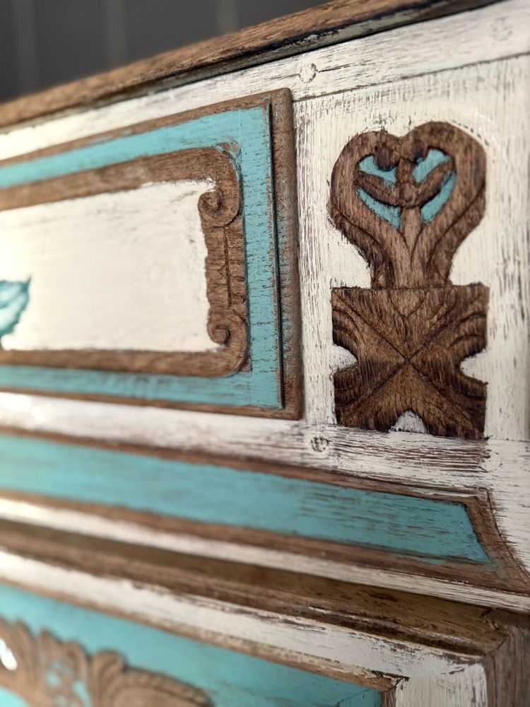 18th century Lorraine sideboard Louis XV patina with paint