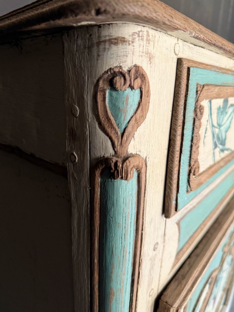 18th century Lorraine sideboard Louis XV patina with paint