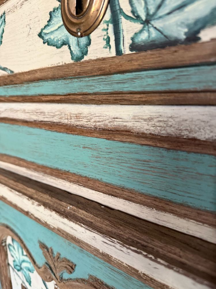 18th century Lorraine sideboard Louis XV patina with paint