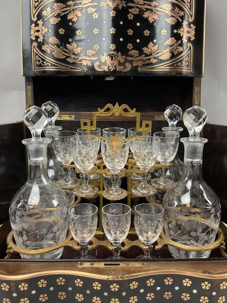 Napoleon III-style liqueur cellar