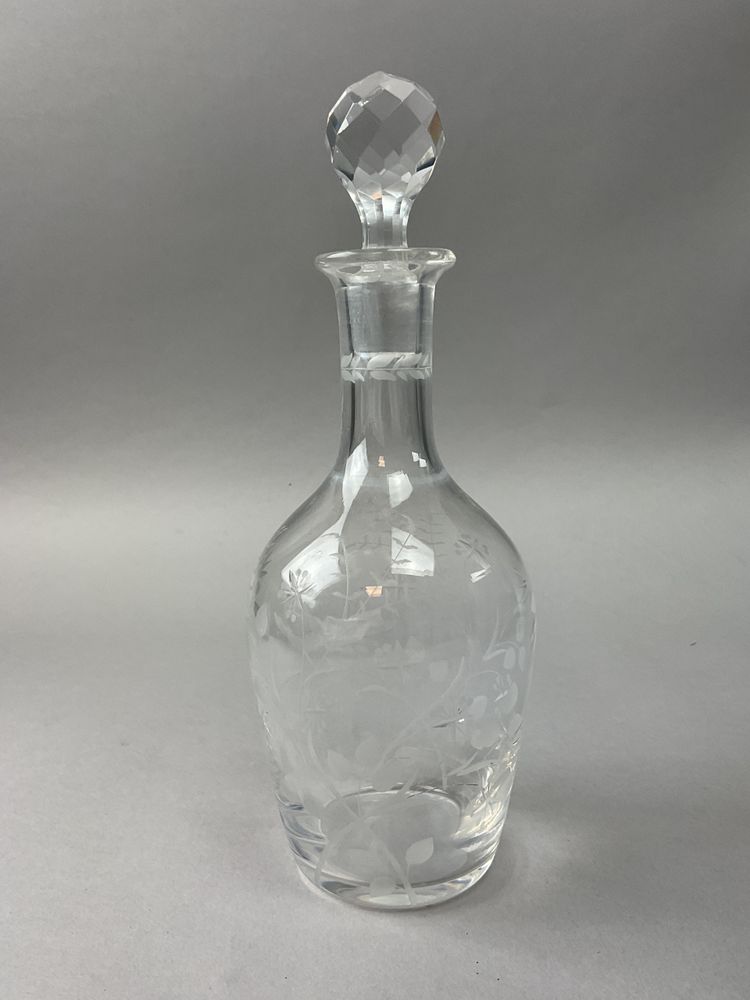 Napoleon III-style liqueur cellar