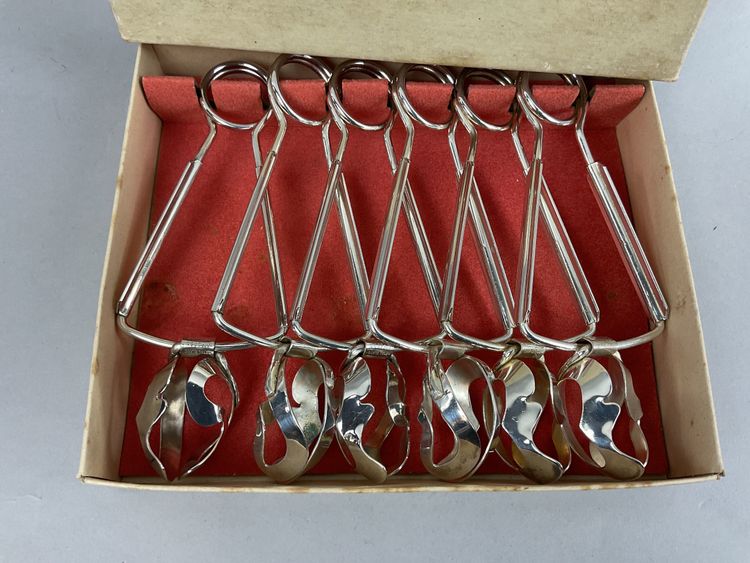 Silver plated snail tongs