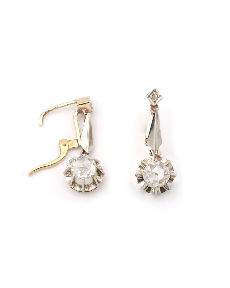 Dormeuses Art Deco diamants en or 18k et platine, taille rose hollandaise, 1,10ct, bijou ancien