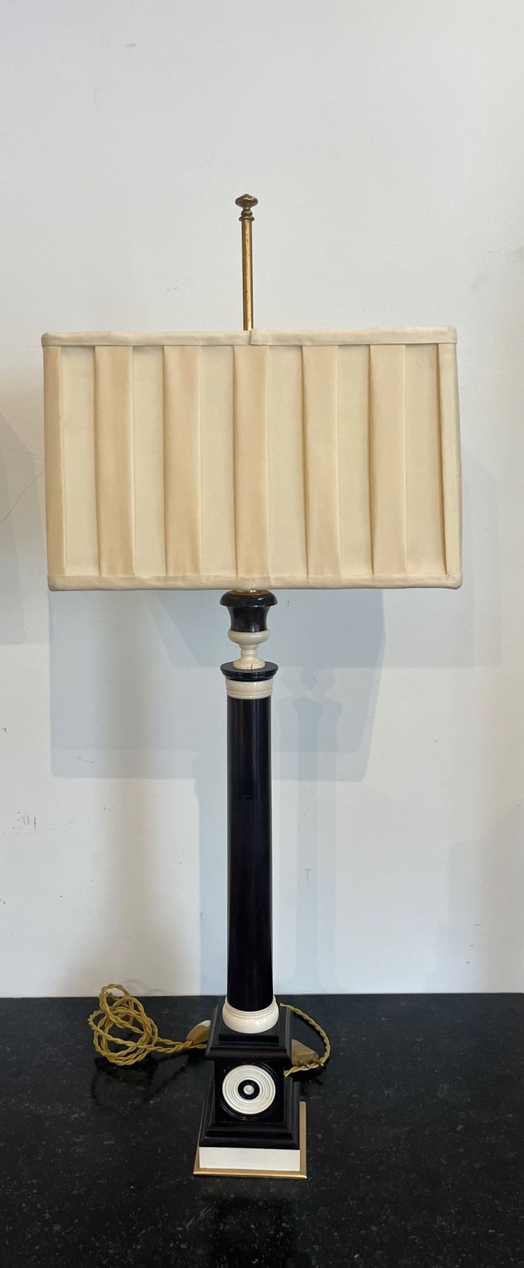 Paar Lampen - Holz - Pariser Haus - Frankreich - XX Jahrhundert