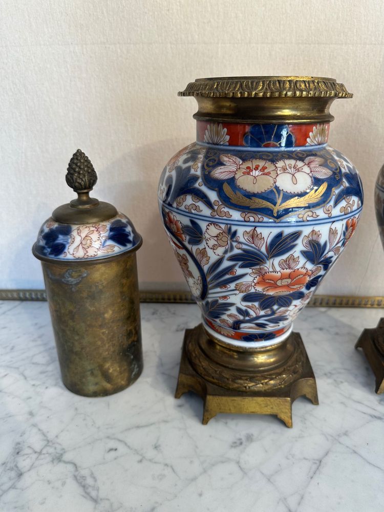 Pair Of Imari Porcelain Cassolettes 19th century period