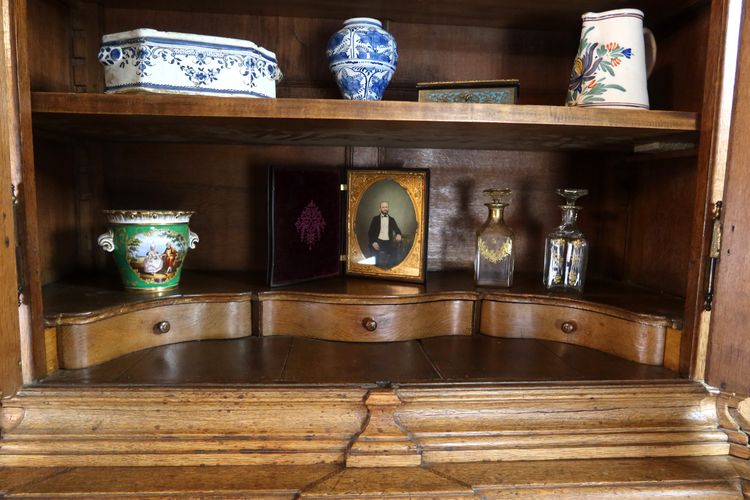 Two-part presentation sideboard 18th century