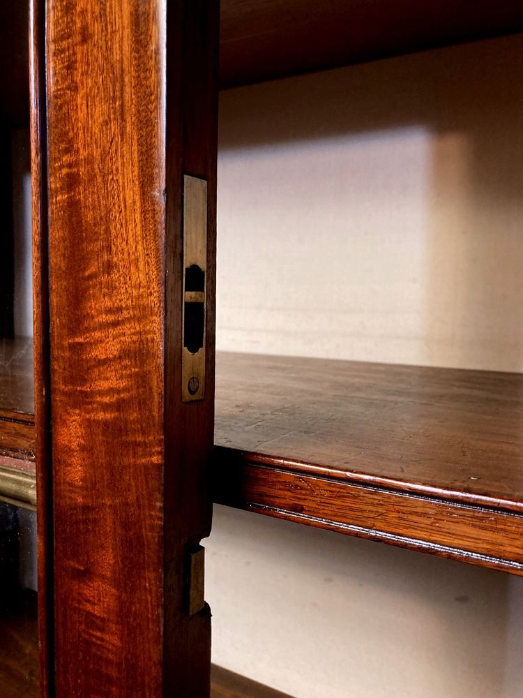 Mahogany stepped bookcase