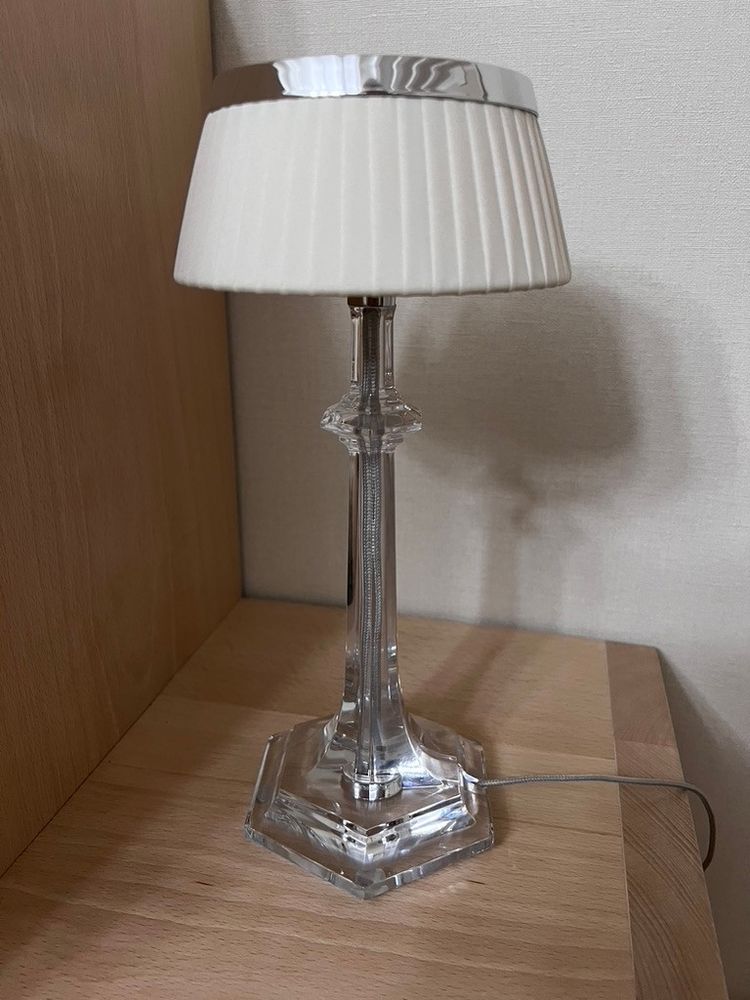 Baccarat e Philippe Starck: lampada modello Bon Jour Versailles