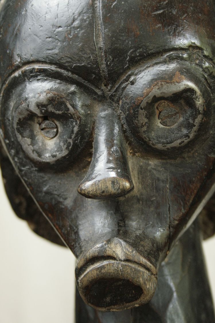 Byeri head from a Fang reliquary, Gabon.