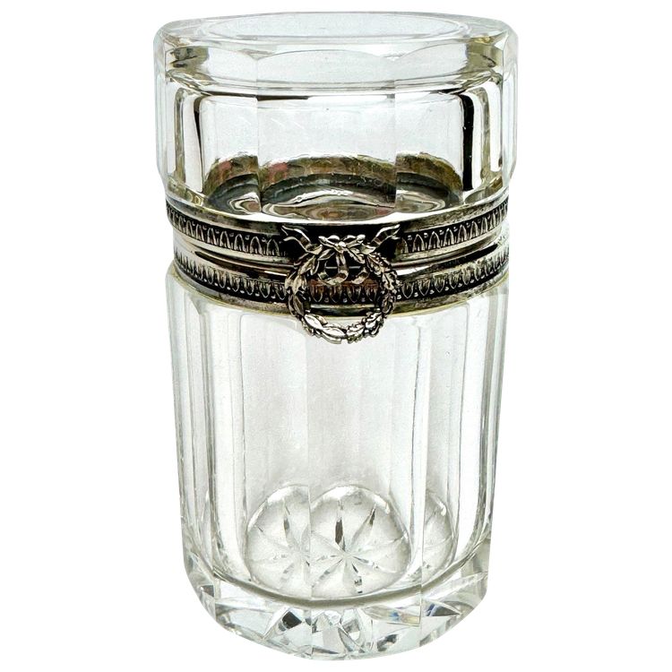 Crystal box