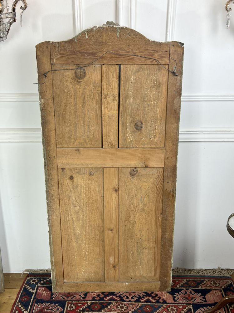 XVIIIth CENTURY MIRROR IN SCULPTTED WOOD WITH 2-PART MERCURY MIRROR
