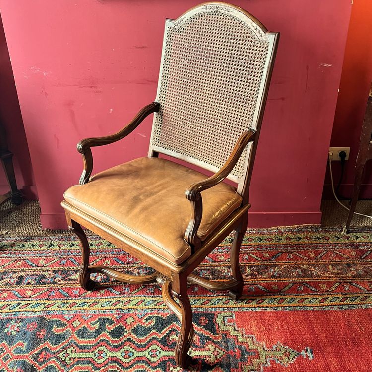 Rare fauteuil de bureau, début époque Régence