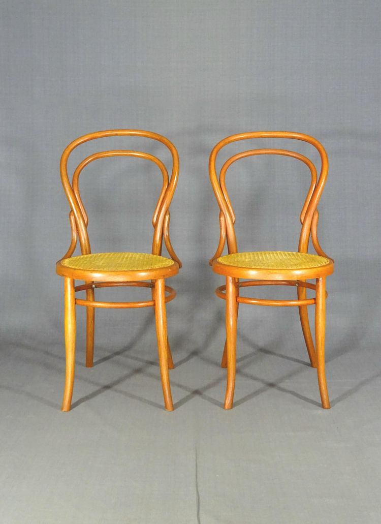2 sedie da bistrot Hofmann N°14 con bastoni No Thonet