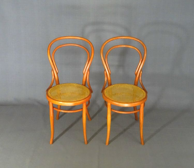 2 sedie da bistrot Hofmann N°14 con bastoni No Thonet