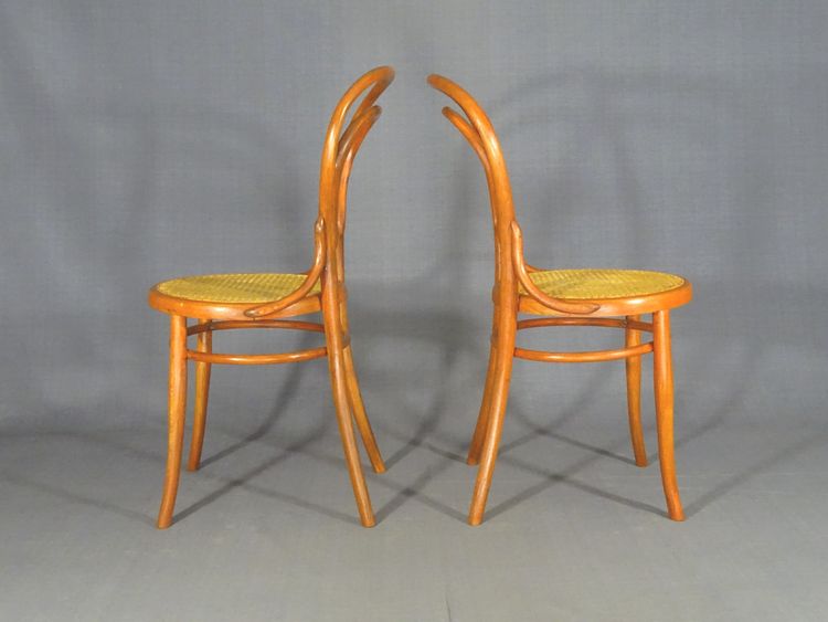 2 sedie da bistrot Hofmann N°14 con bastoni No Thonet